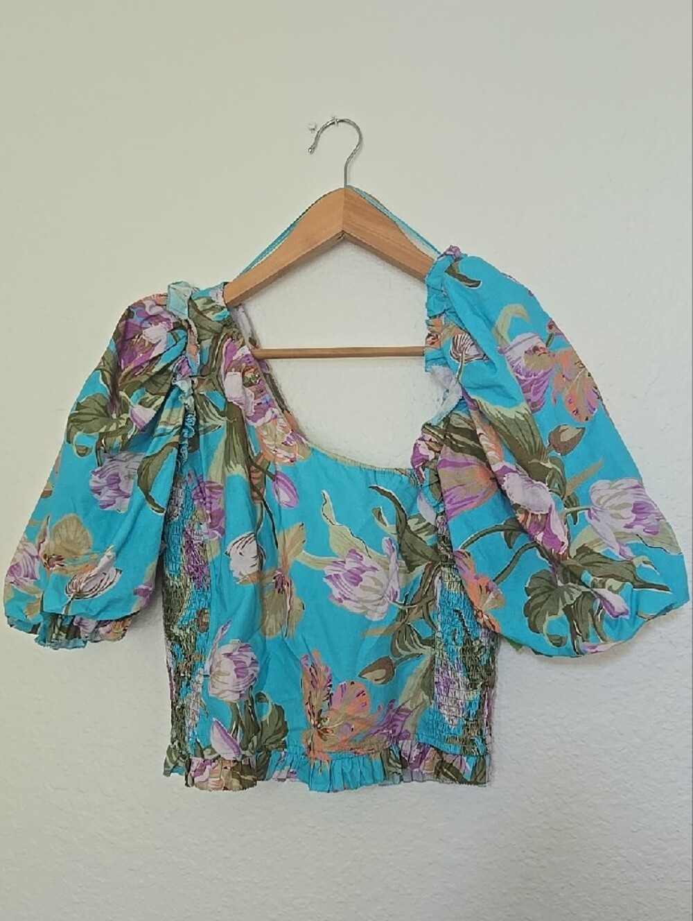 Antropologie LOVE THE LABEL Floral Puff-Sleeve colorful Summer Top - Picture 5 of 12